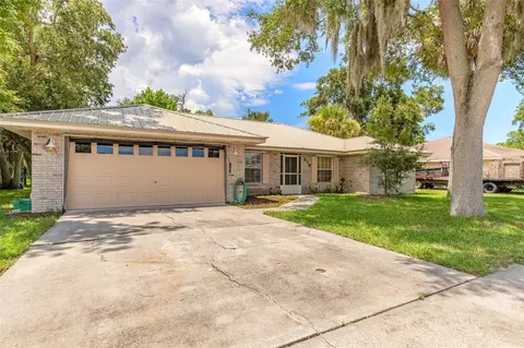 816 Iron Horse Rd, Daytona Beach, FL 32114