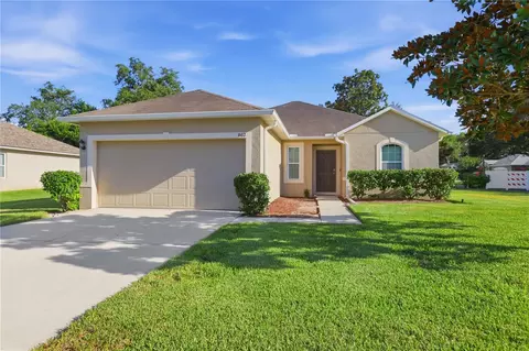 802 Grand Park Ct, Deland, FL 32724