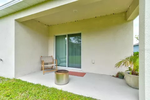 Exterior - 1360 Cork Dr, Ormond Beach, FL 32174 photo 4 of 7