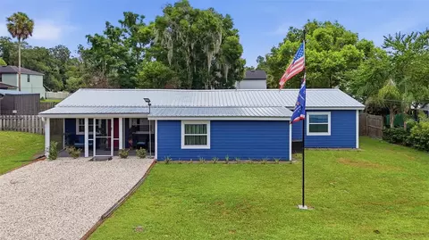471 Pinegrove St, Deland, FL 32720