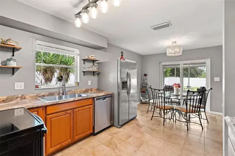 Kitchen - 503 Dorothy Cir, Eustis, FL 32726 photo 2 of 4