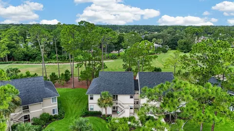 View/Area - 31 Magnolia Dr S, Ormond Beach, FL 32174 photo 2 of 4