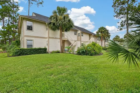 Exterior - 31 Magnolia Dr S, Ormond Beach, FL 32174 photo 11 of 13