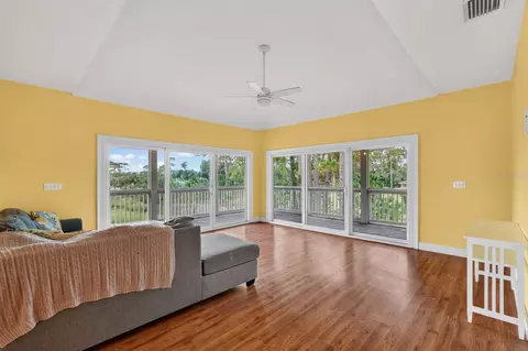 Living - 31 Magnolia Dr S, Ormond Beach, FL 32174 photo 3 of 5