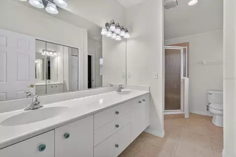 Bath - 31 Magnolia Dr S, Ormond Beach, FL 32174 photo 1 of 3
