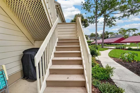 Exterior - 31 Magnolia Dr S, Ormond Beach, FL 32174 photo 3 of 13