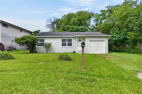 126 Harney St, Daytona Beach, FL 32114