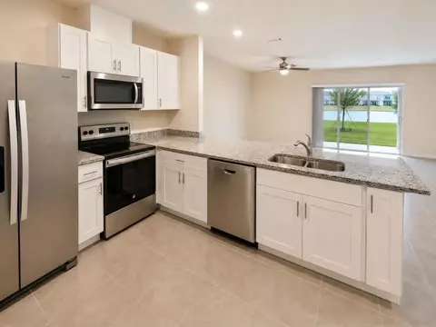 Kitchen - 2732 Silver Canoe Dr, Edgewater, FL 32141 photo 2 of 2