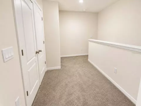 Entry Way - 2732 Silver Canoe Dr, Edgewater, FL 32141 photo 6 of 9