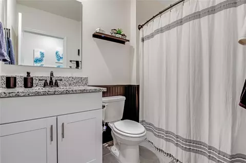 Bath - 1362 Cork Dr, Ormond Beach, FL 32174 photo 2 of 2