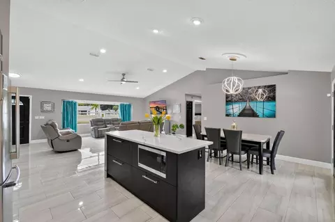 Kitchen - 1845 Willow Oak Dr, Edgewater, FL 32141 photo 4 of 4