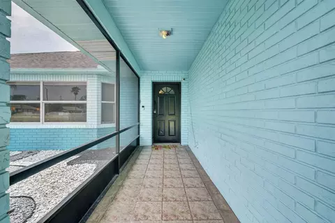 Entry Way - 1845 Willow Oak Dr, Edgewater, FL 32141 photo 1 of 2