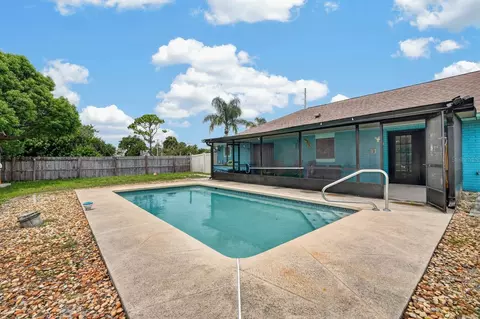 Exterior - 1845 Willow Oak Dr, Edgewater, FL 32141 photo 7 of 23