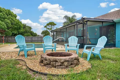 Exterior - 1845 Willow Oak Dr, Edgewater, FL 32141 photo 8 of 23