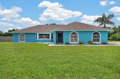 Exterior - 1845 Willow Oak Dr, Edgewater, FL 32141 photo 14 of 23