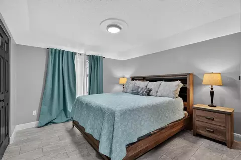 Bedroom - 1845 Willow Oak Dr, Edgewater, FL 32141 photo 4 of 4