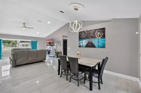 Dining - 1845 Willow Oak Dr, Edgewater, FL 32141 photo 1 of 1