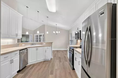 Kitchen - 31 Wild Cat Ln, Ormond Beach, FL 32174 photo 2 of 5