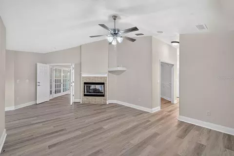 Living - 31 Wild Cat Ln, Ormond Beach, FL 32174 photo 5 of 8