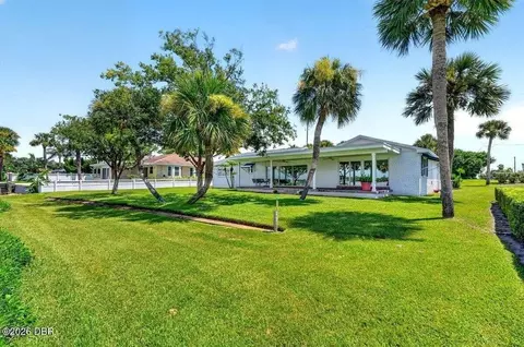 Exterior - 448 Riverside Dr, Ormond Beach, FL 32176 photo 2 of 4