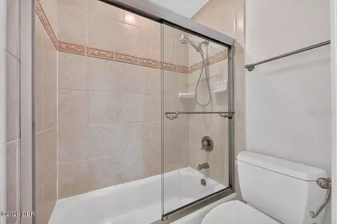 Bath - 448 Riverside Dr, Ormond Beach, FL 32176 photo 4 of 4