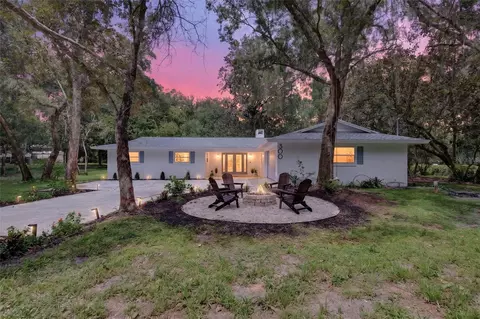 300 Scott Rd, Geneva, FL 32732