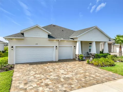 1576 Lake Reserve Dr, Deland, FL 32724