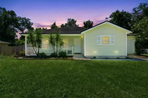 1344 9th St, Orange City, FL 32763