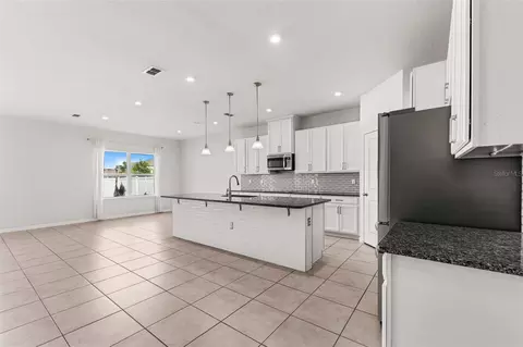 Kitchen - 100 Lavenna Ave, Saint Cloud, FL 34771 photo 2 of 2
