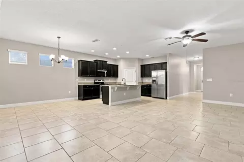 Living - 463 River Square Ln, Ormond Beach, FL 32174 photo 9 of 10