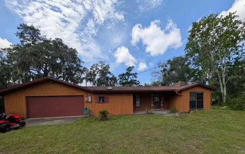 348 Mitnik Dr, Deltona, FL 32738