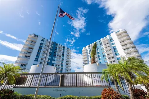 935 N Halifax Ave #1105, Daytona Beach, FL 32118