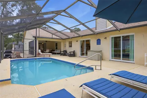1095 E Wisconsin Ave, Deland, FL 32724