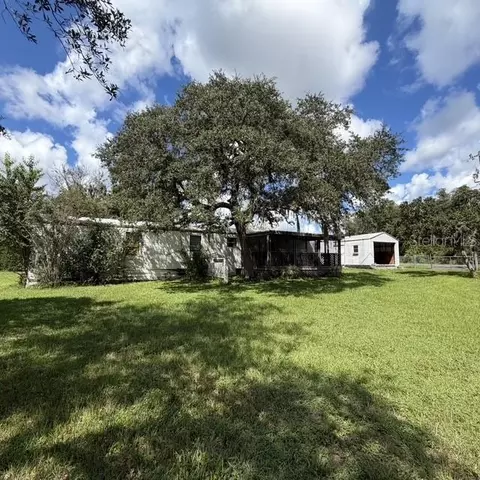 45600 Panther St, Paisley, FL 32767