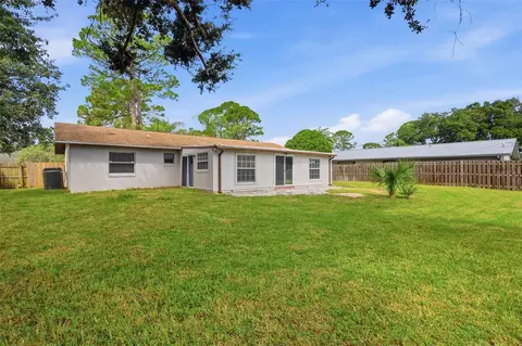 Exterior - 3307 Pine Tree Dr, Edgewater, FL 32141 photo 5 of 7