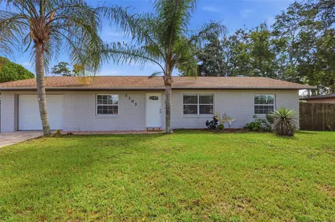 Exterior - 3307 Pine Tree Dr, Edgewater, FL 32141 photo 4 of 7