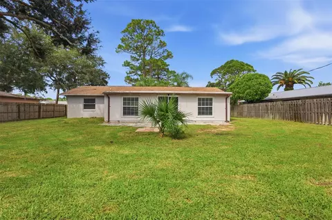 Exterior - 3307 Pine Tree Dr, Edgewater, FL 32141 photo 6 of 7