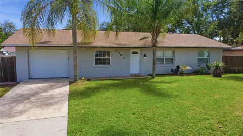 Exterior - 3307 Pine Tree Dr, Edgewater, FL 32141 photo 3 of 7