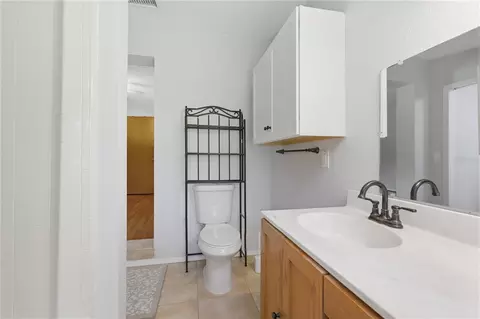 Bath - 109 Western Ave, Edgewater, FL 32132 photo 3 of 3