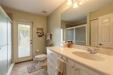 Bath - 1283 Royal Pointe Ln, Ormond Beach, FL 32174 photo 3 of 3