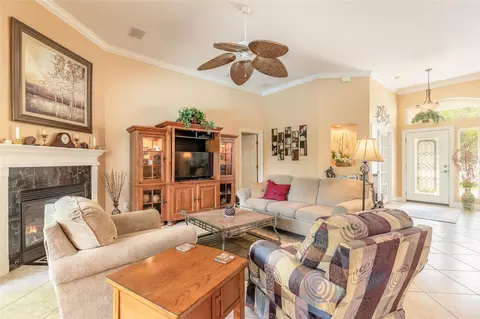 Living - 1283 Royal Pointe Ln, Ormond Beach, FL 32174 photo 4 of 4