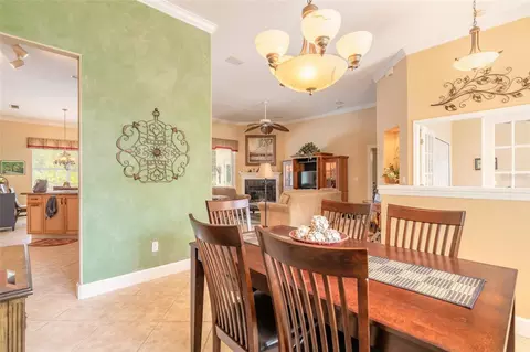 Dining - 1283 Royal Pointe Ln, Ormond Beach, FL 32174 photo 2 of 4