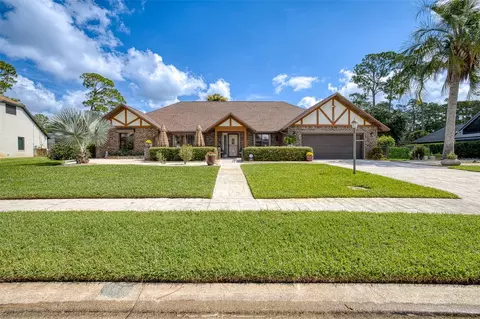 156 Point O Woods Dr, Daytona Beach, FL 32114