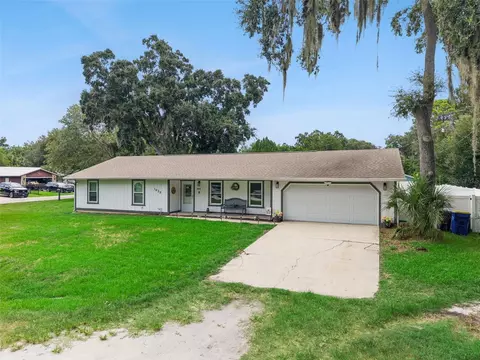 Exterior - 1629 Orange Tree Dr, Edgewater, FL 32132 photo 10 of 16
