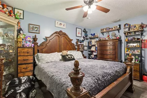 Bedroom - 1629 Orange Tree Dr, Edgewater, FL 32132 photo 4 of 5