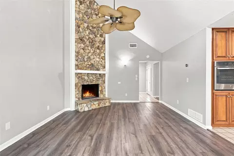 Living - 4 Red Bud Ln, Ormond Beach, FL 32174 photo 6 of 9