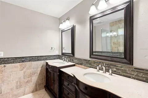 Bath - 4 Red Bud Ln, Ormond Beach, FL 32174 photo 3 of 4