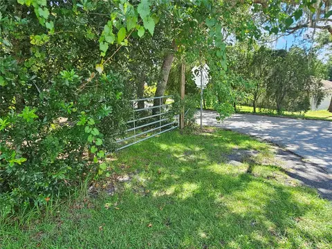 18 Th St, Orange City, FL 32763