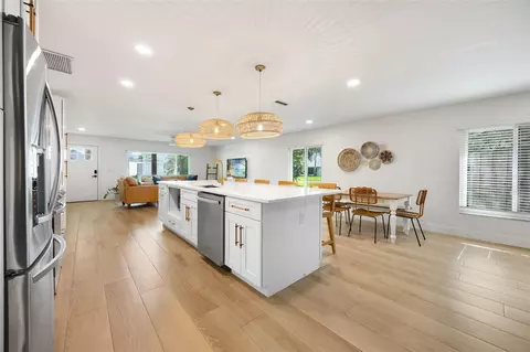 Kitchen - 43 Capistrano Dr, Ormond Beach, FL 32176 photo 6 of 7