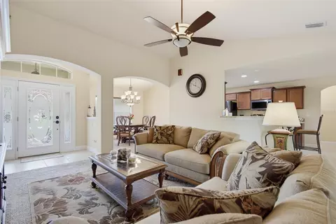 Entry Way - 16 Westland Run, Ormond Beach, FL 32174 photo 2 of 7